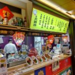 阪神梅田スナックパーク内アジアンスパイスとパクチーのお店アジ・ワンでワンコイン500円の具だしのさっぱり麺タンツー麺！麺大盛無料！